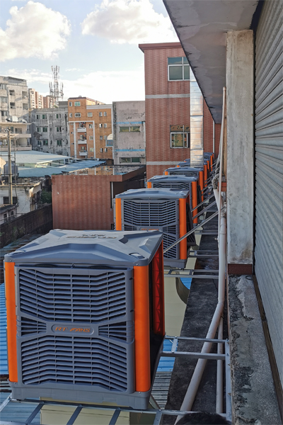 瑞泰風(fēng)廣州車間降溫通風(fēng)設(shè)備廠家給您獨(dú)特降溫方式